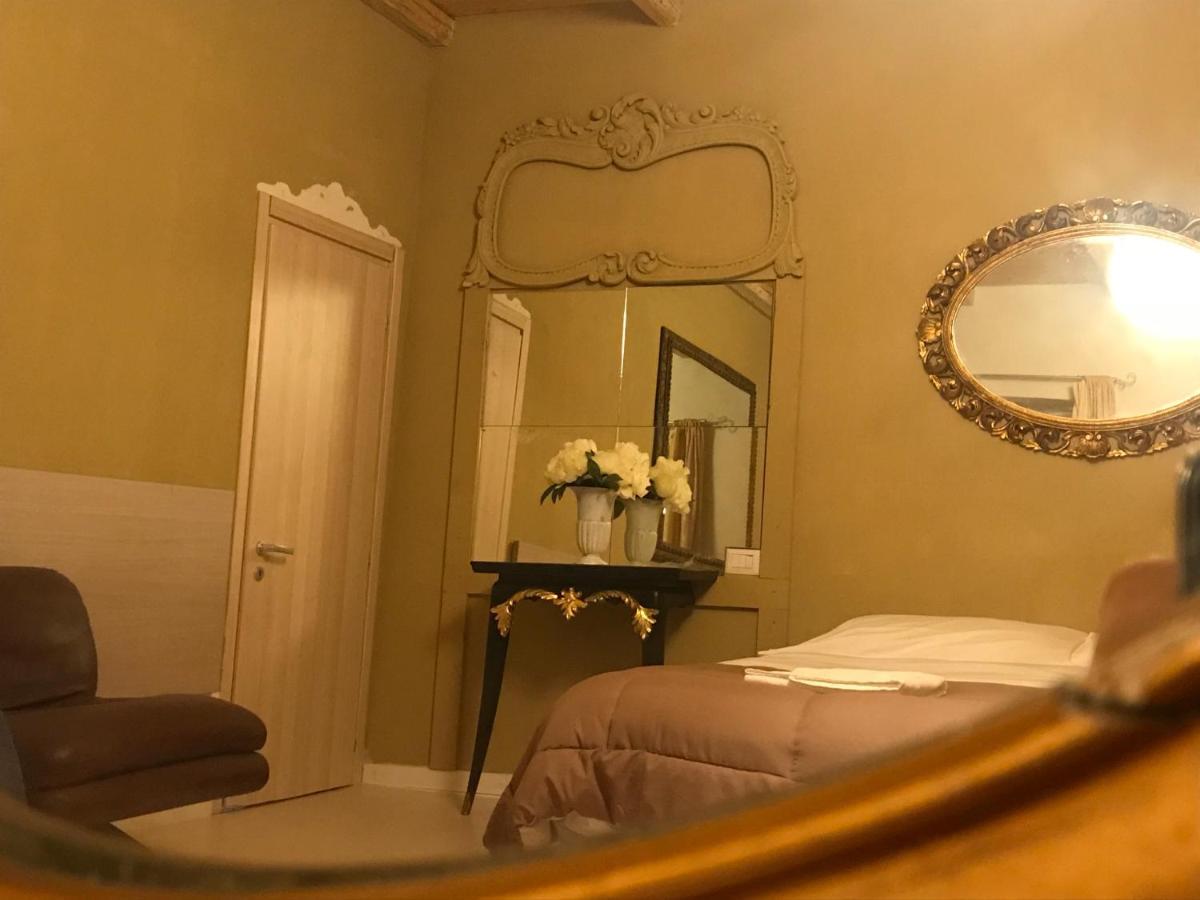 Oriolo  Cascina La Castagnara Bed & Breakfast エクステリア 写真