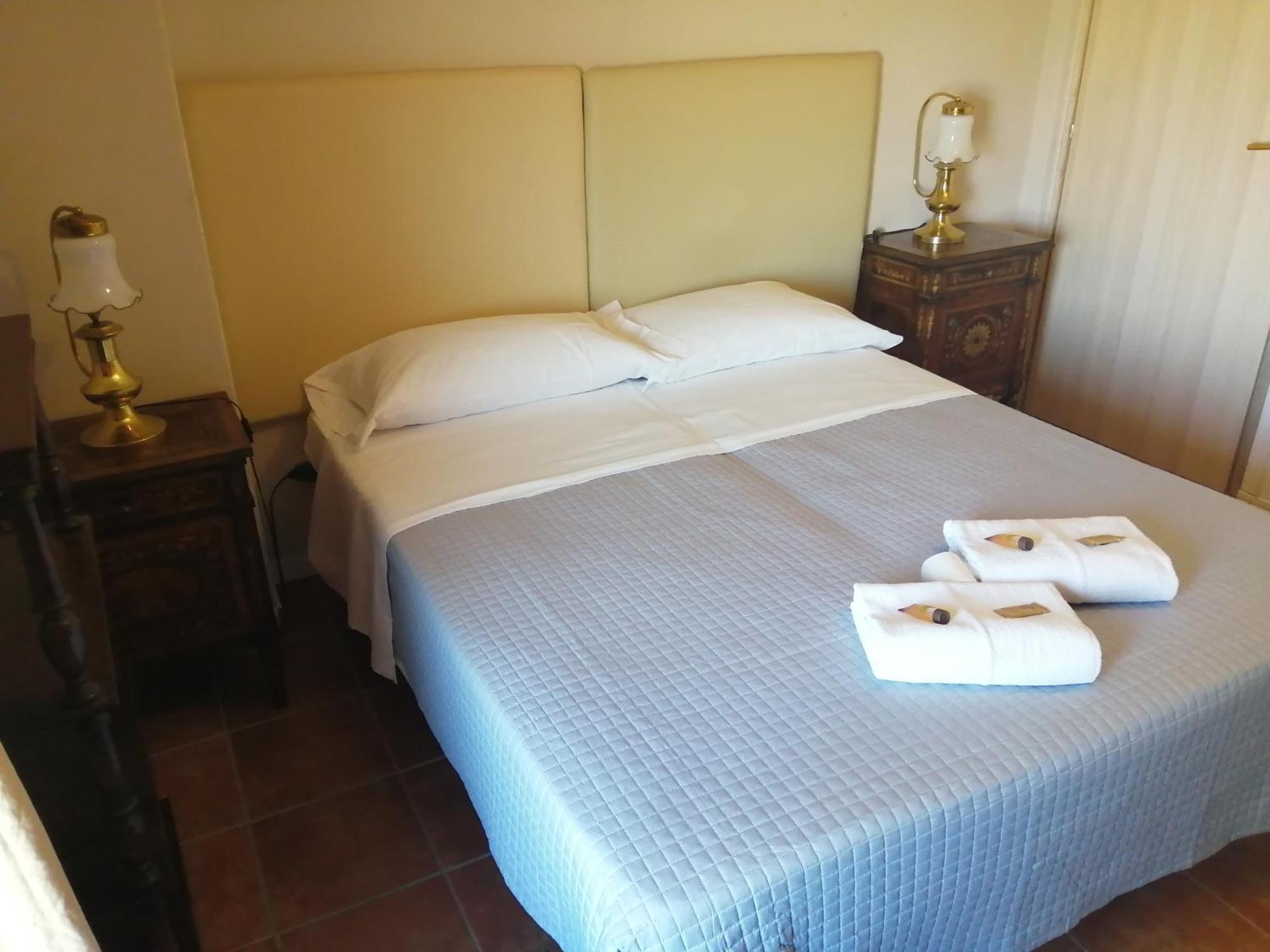 Oriolo  Cascina La Castagnara Bed & Breakfast 部屋 写真