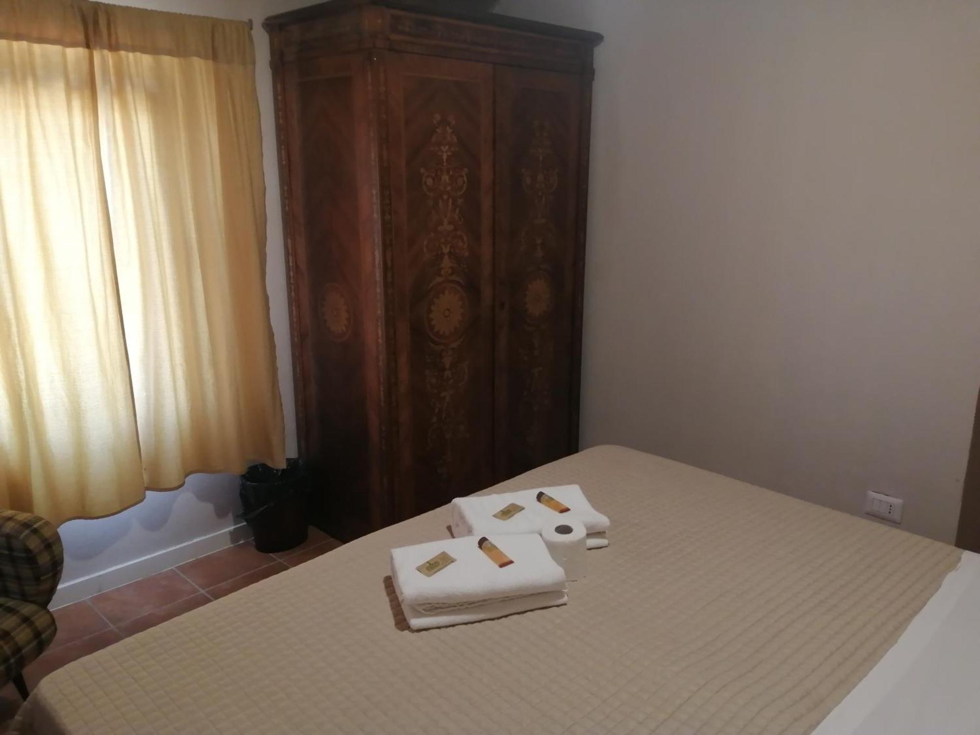 Oriolo  Cascina La Castagnara Bed & Breakfast 部屋 写真